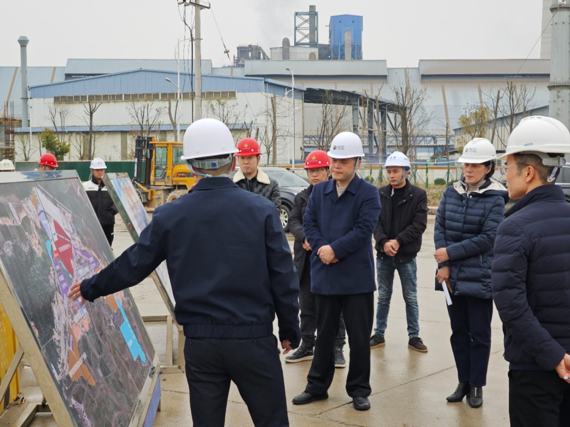 2024-2-29市永利集团集团领导深入市永利集团物流集团项目一线调研，，，，，，章佳琦拍摄1.jpg